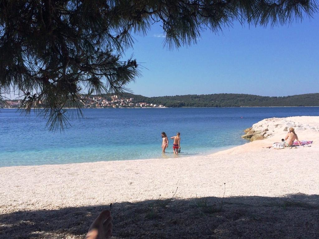 Hella Apartments Trogir Værelse billede