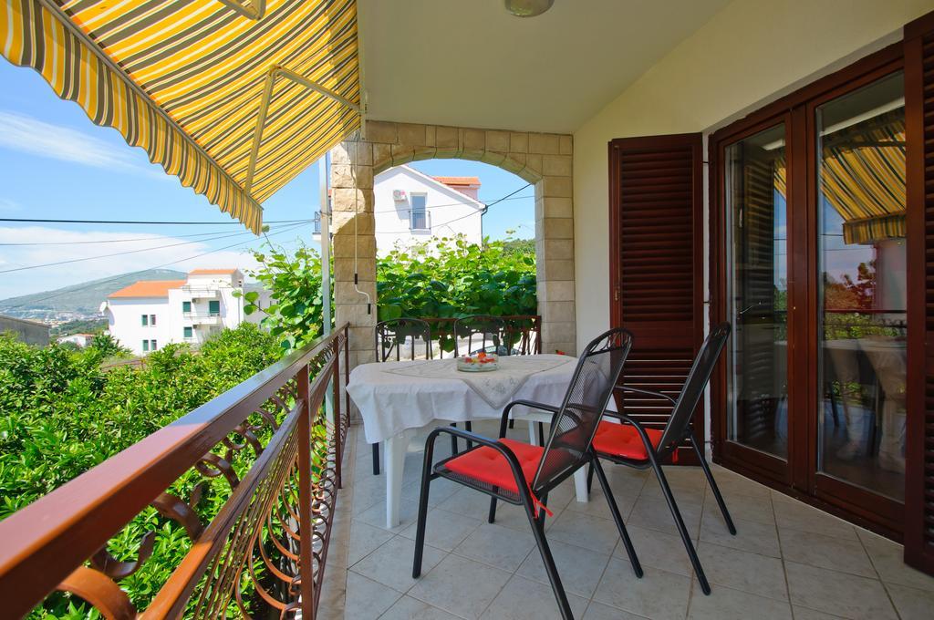 Hella Apartments Trogir Værelse billede
